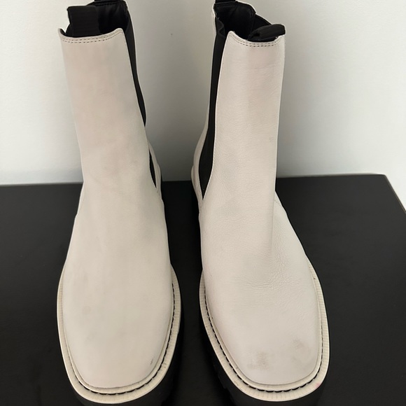 SAM EDELMAN: Women’s Laguna Chelsea Boot Size 10✨ - Picture 3 of 16